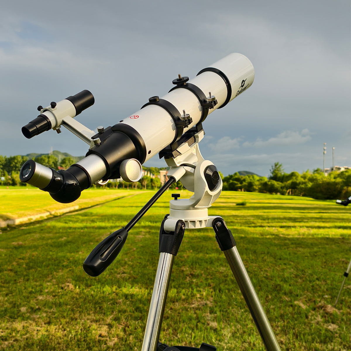 Gskyer Telescope 90mm Aperture 600mm AZ Mount Astronomical Refracting Telescope for Beginners and Adults — High-Power Telescope with Phone Adapter and Wireless Remote